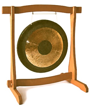 Holz-Gongstnder 60cm gesteckt - Copyright STEINKLANG